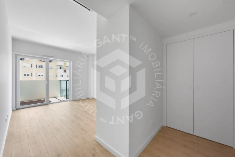 Apartamento T2 para Venda em Lumiar Foto 17