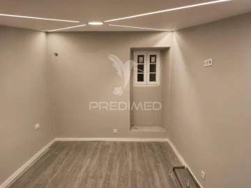 Apartamento T5 para Venda em São Lourenço de Mamporcão e São Bento de Ana Loura