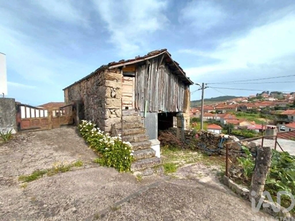 Moradia T2 para Venda em Parada do Monte e Cubalhão Foto 18