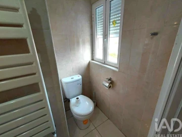Moradia T2 para Venda em Parada do Monte e Cubalhão