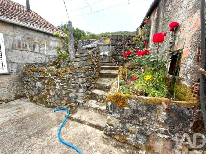 Moradia T2 para Venda em Parada do Monte e Cubalhão Foto 22