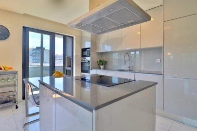 Apartamento T4 para Venda em Celeirós, Aveleda e Vimieiro