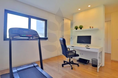 Apartamento T4 para Venda em Celeirós, Aveleda e Vimieiro