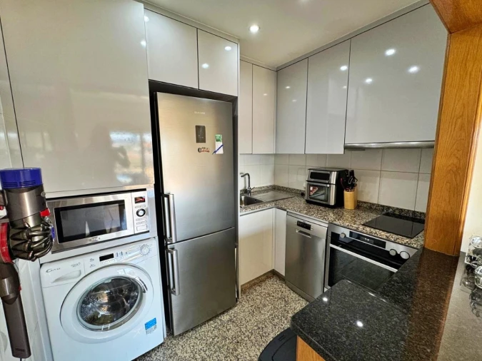 Apartamento T1 para Venda em Santa Marinha e São Pedro da Afurada Foto 4