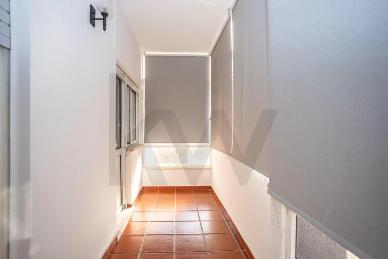 Apartamento T3 para Venda em Almada, Cova da Piedade, Pragal e Cacilhas Foto 25