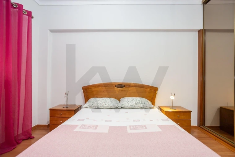 Apartamento T3 para Venda em Almada, Cova da Piedade, Pragal e Cacilhas Foto 18