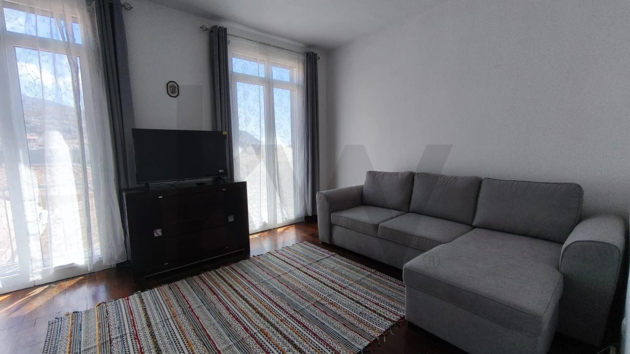 Apartamento T2 para Arrendamento em Funchal (São Pedro) Foto 24
