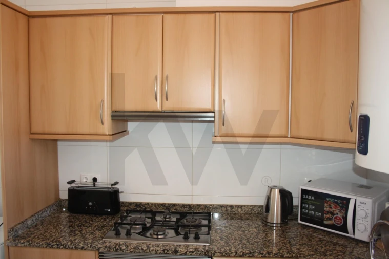 Apartamento T2 para Arrendamento em Funchal (São Pedro) Foto 13