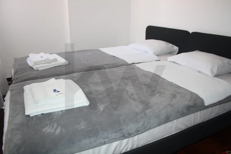 Apartamento T2 para Arrendamento em Funchal (São Pedro) Foto 8