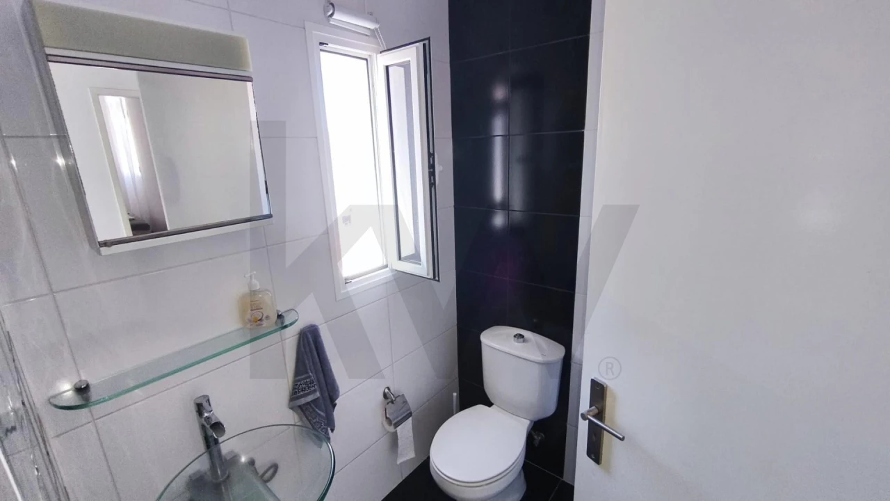 Apartamento T2 para Arrendamento em Funchal (São Pedro) Foto 34