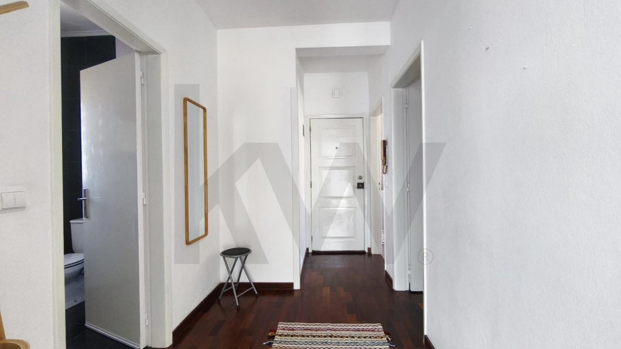 Apartamento T2 para Arrendamento em Funchal (São Pedro) Foto 31