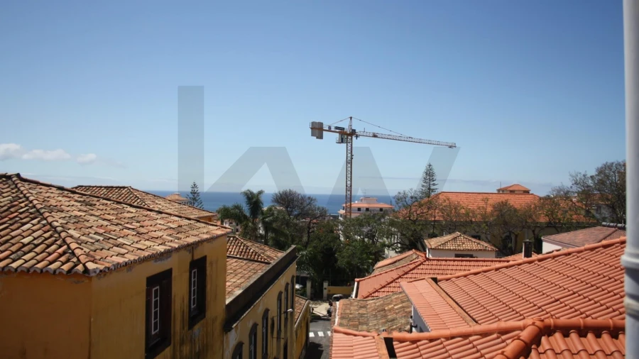 Apartamento T2 para Arrendamento em Funchal (São Pedro)
