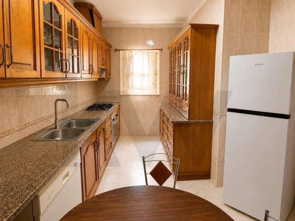Apartamento T2 para Venda em Grândola e Santa Margarida da Serra Foto 6
