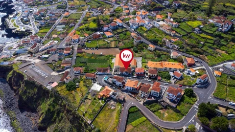 Moradia T3 para Venda em Porto Moniz