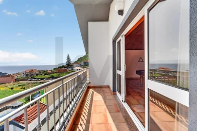 Moradia T3 para Venda em Porto Moniz