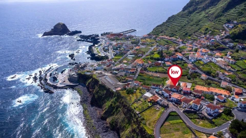 Moradia T3 para Venda em Porto Moniz