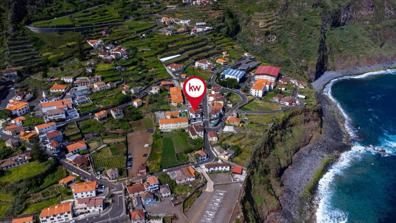 Moradia T3 para Venda em Porto Moniz Foto 13