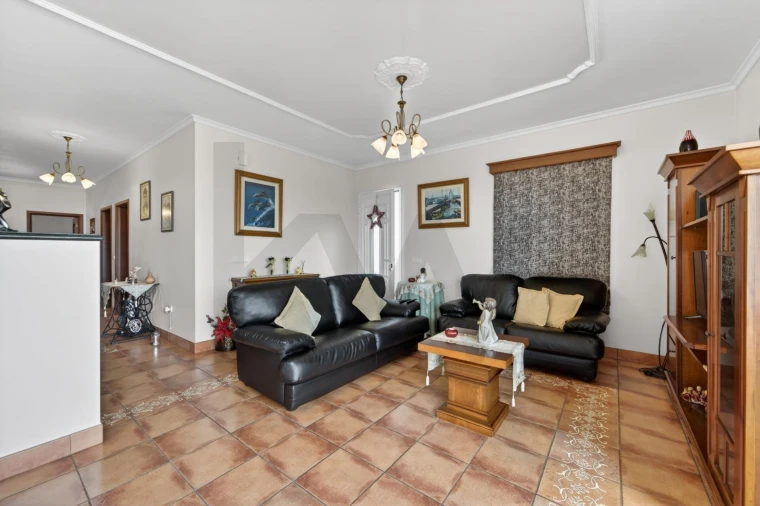 Moradia T3 para Venda em Porto Moniz Foto 37