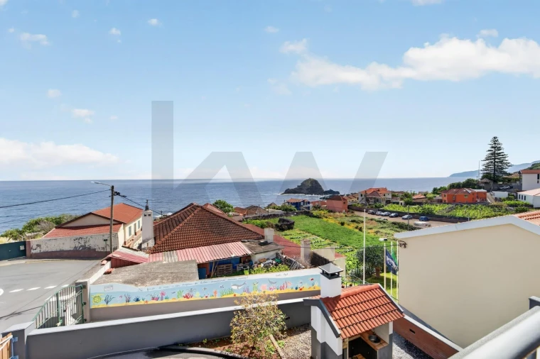Moradia T3 para Venda em Porto Moniz Foto 19