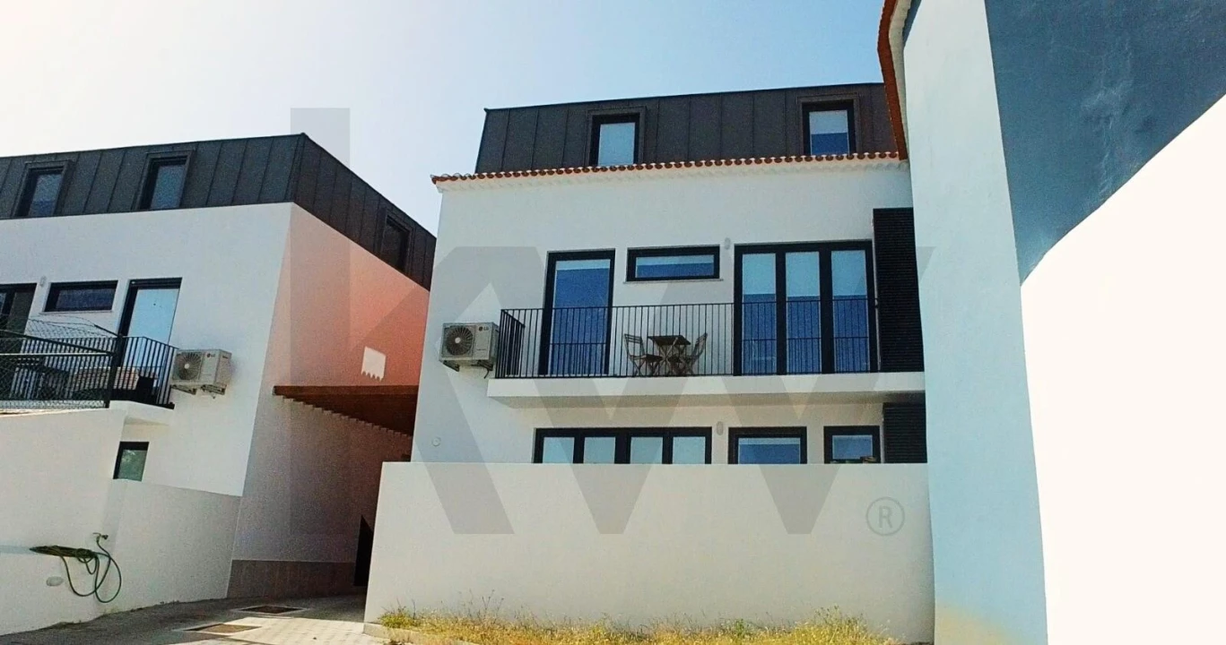 Apartamento T3 para Venda em Camarate, Unhos e Apelação Foto 20