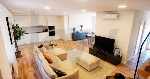 Apartamento T3 para Venda em Camarate, Unhos e Apelação