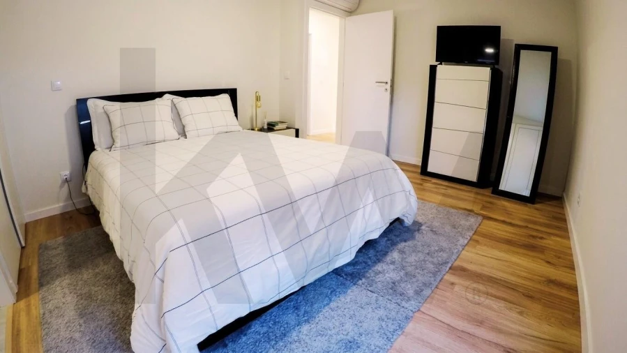 Apartamento T3 para Venda em Camarate, Unhos e Apelação Foto 11