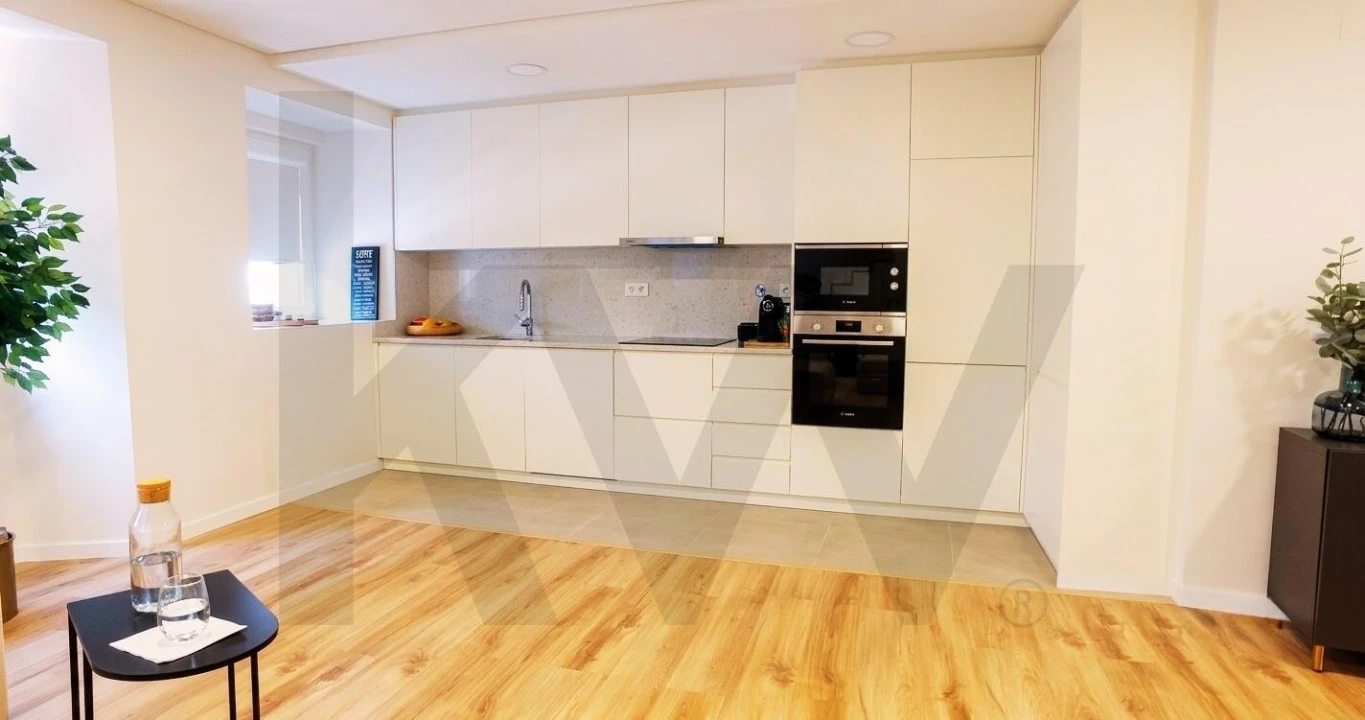 Apartamento T3 para Venda em Camarate, Unhos e Apelação Foto 8