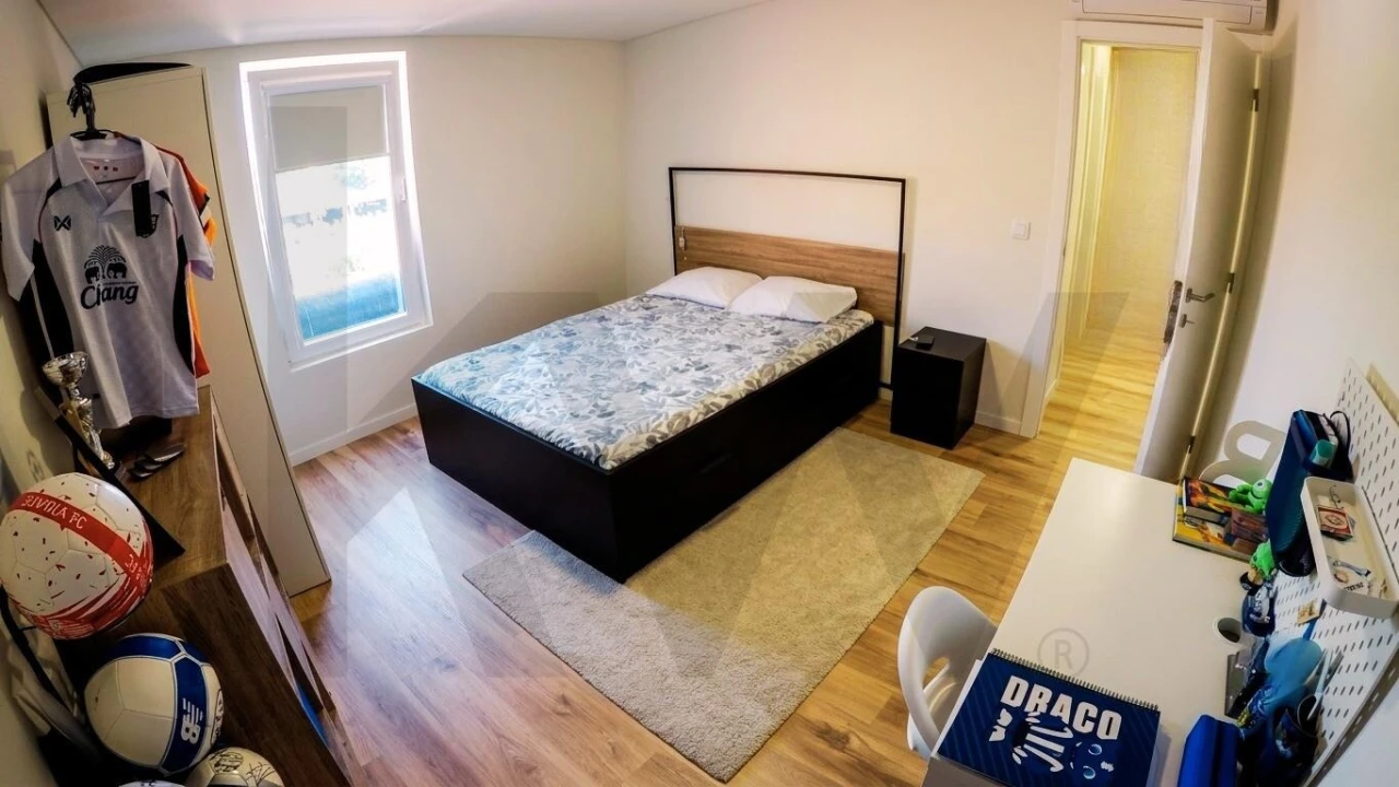 Apartamento T3 para Venda em Camarate, Unhos e Apelação Foto 14