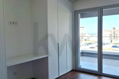 Apartamento T3 para Venda em Camarate, Unhos e Apelação