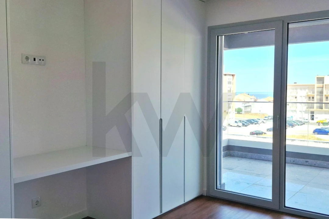 Apartamento T3 para Venda em Camarate, Unhos e Apelação Foto 15