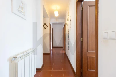 Moradia T4 para Venda em Folques