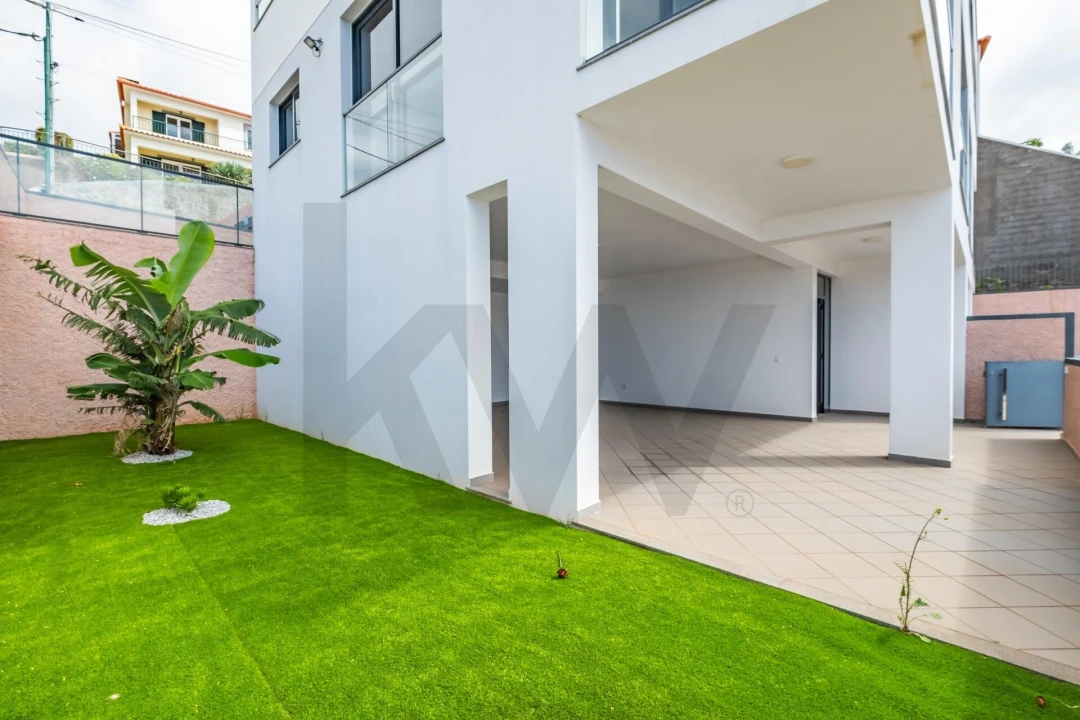 Moradia T3 para Arrendamento em Gaula Foto 34