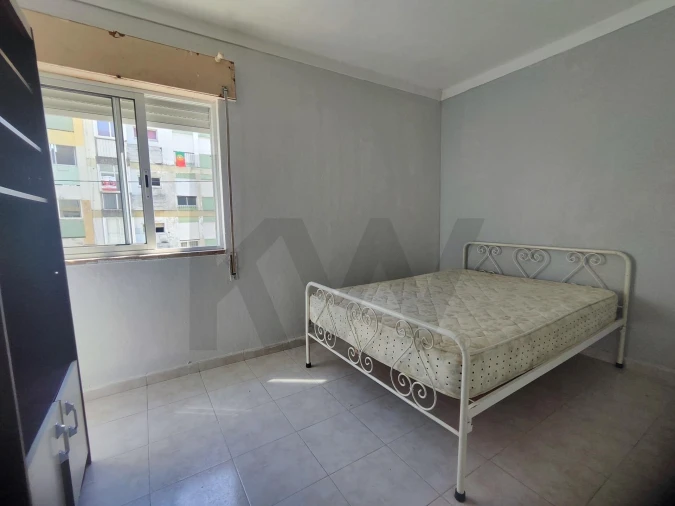 Apartamento T4 para Venda em Almada, Cova da Piedade, Pragal e Cacilhas Foto 8