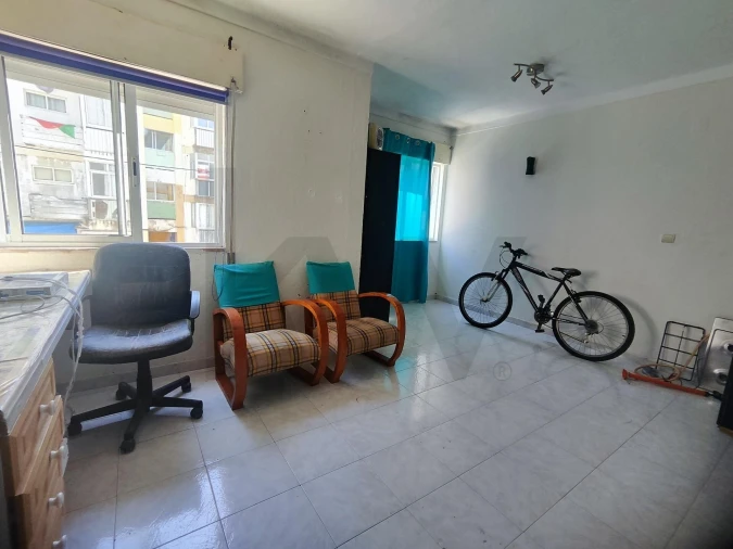 Apartamento T4 para Venda em Almada, Cova da Piedade, Pragal e Cacilhas Foto 9