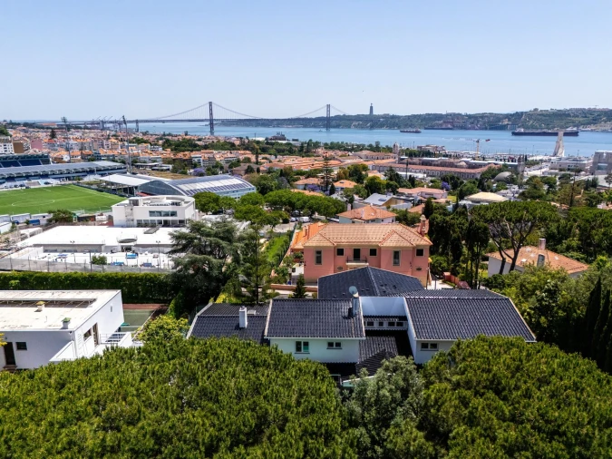 Moradia T7 para Venda em Belém Foto 6