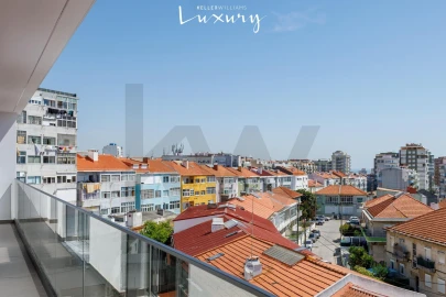 Apartamento T5 para Venda em Almada, Cova da Piedade, Pragal e Cacilhas