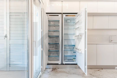 Apartamento T5 para Venda em Almada, Cova da Piedade, Pragal e Cacilhas