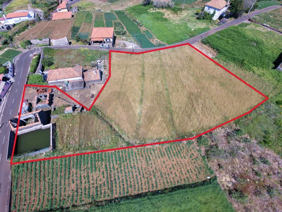 Terreno para Venda em Ponta do Pargo Foto 3