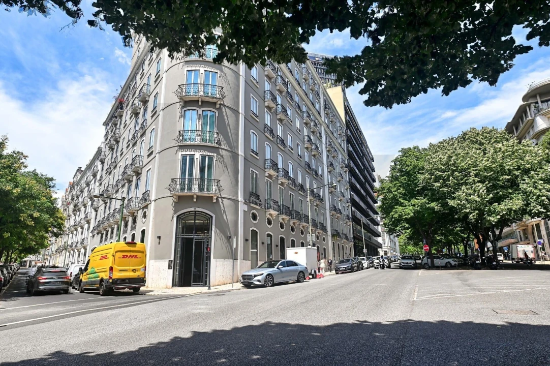 Apartamento T1 para Arrendamento em Arroios Foto 45