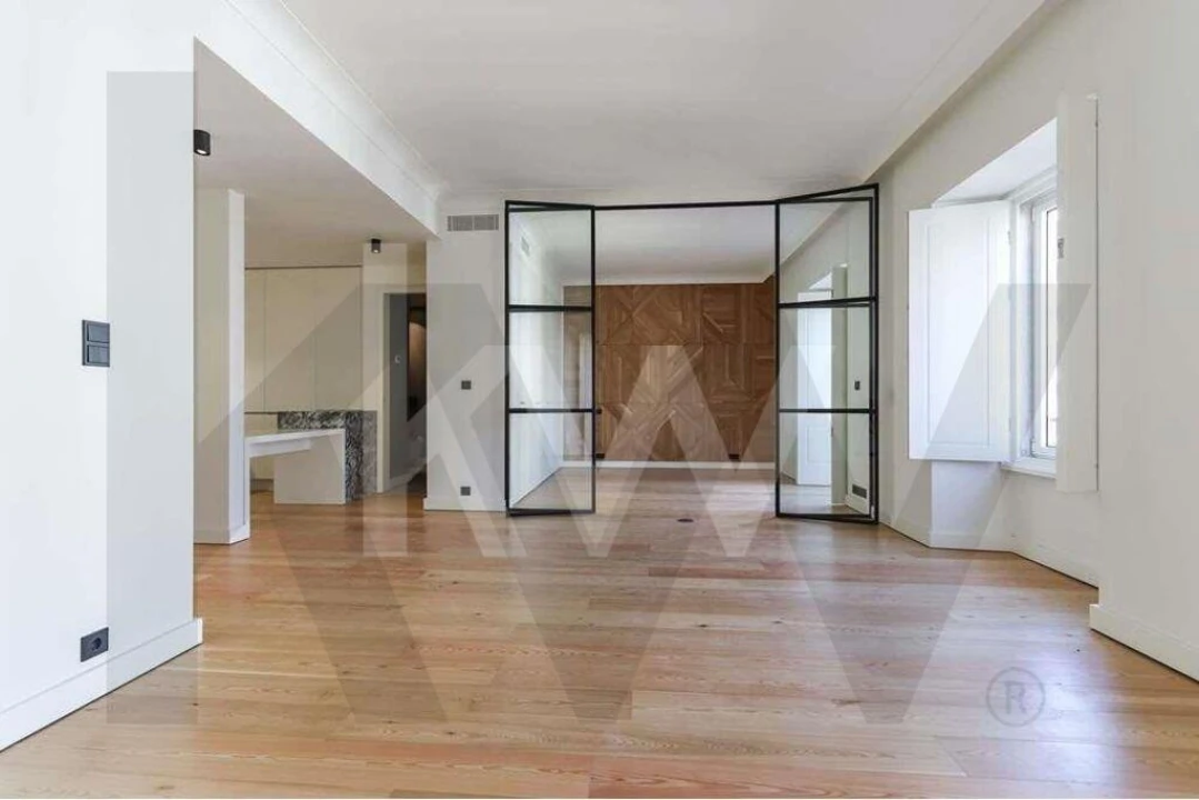Apartamento T1 para Arrendamento em Arroios Foto 18