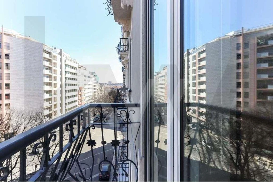 Apartamento T1 para Arrendamento em Arroios Foto 23