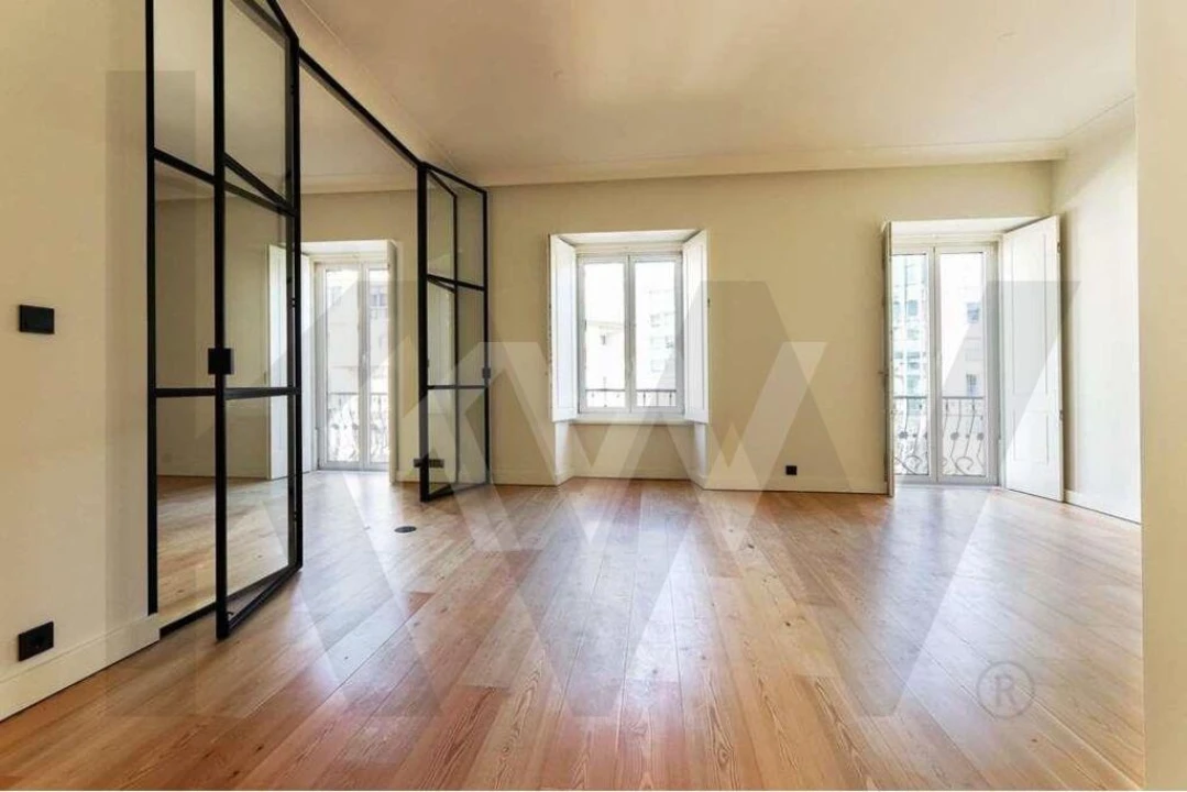 Apartamento T1 para Arrendamento em Arroios Foto 20