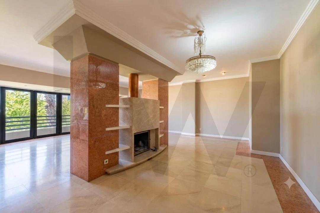 Apartamento T3 para Venda em Avenidas Novas Foto 2