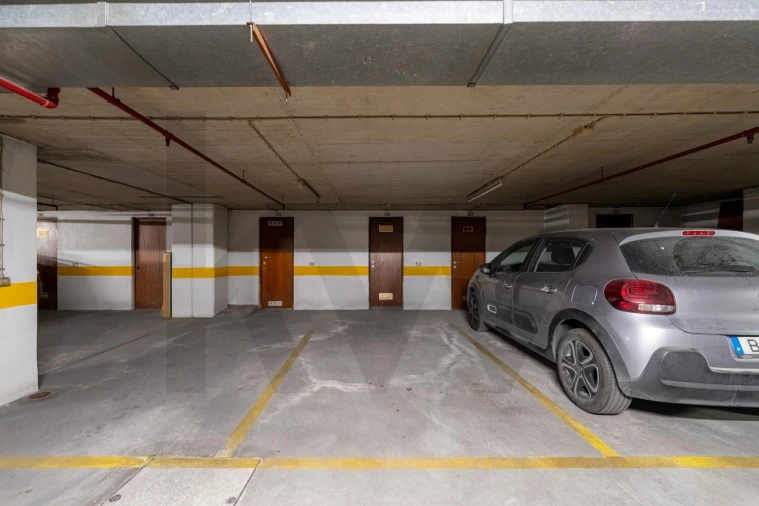 Apartamento T3 para Venda em Avenidas Novas Foto 21