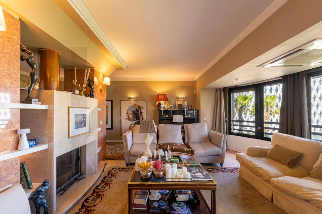Apartamento T3 para Venda em Avenidas Novas Foto 2