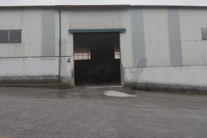 Armazém para Arrendamento em Lourosa