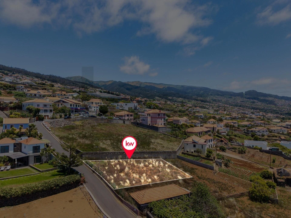 Terreno para Venda em Estreito da Calheta Foto 10