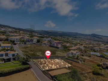 Terreno para Venda em Estreito da Calheta
