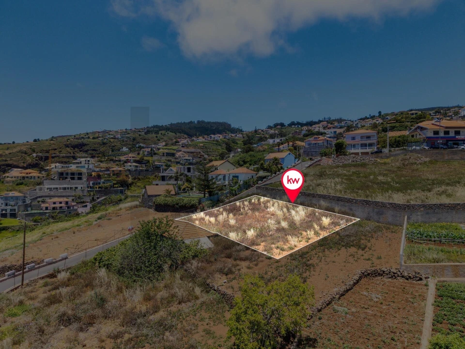 Terreno para Venda em Estreito da Calheta Foto 12