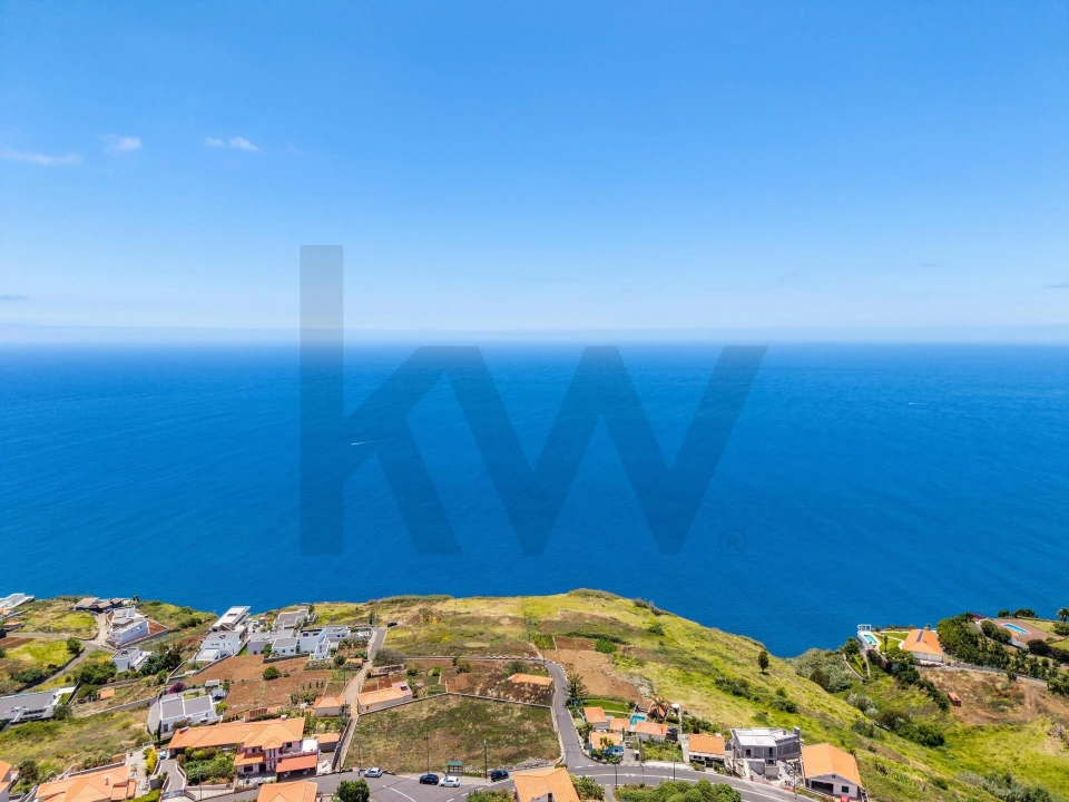 Terreno para Venda em Estreito da Calheta Foto 18